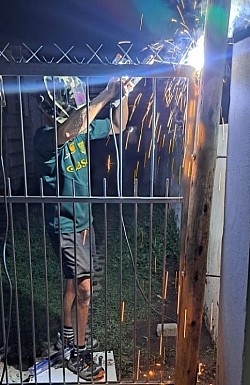 Gate installation