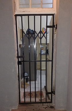 Security gate