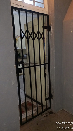 Security gate