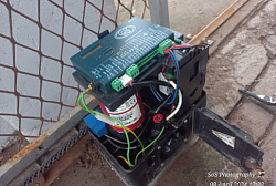 Gate motor installation